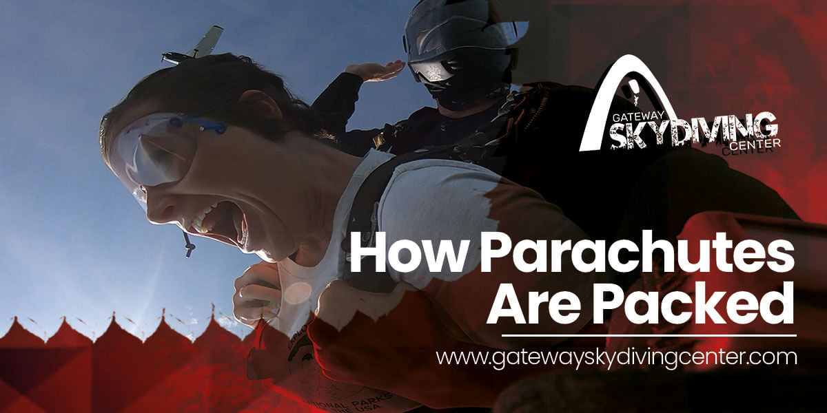 You are currently viewing How Parachutes Are Packed